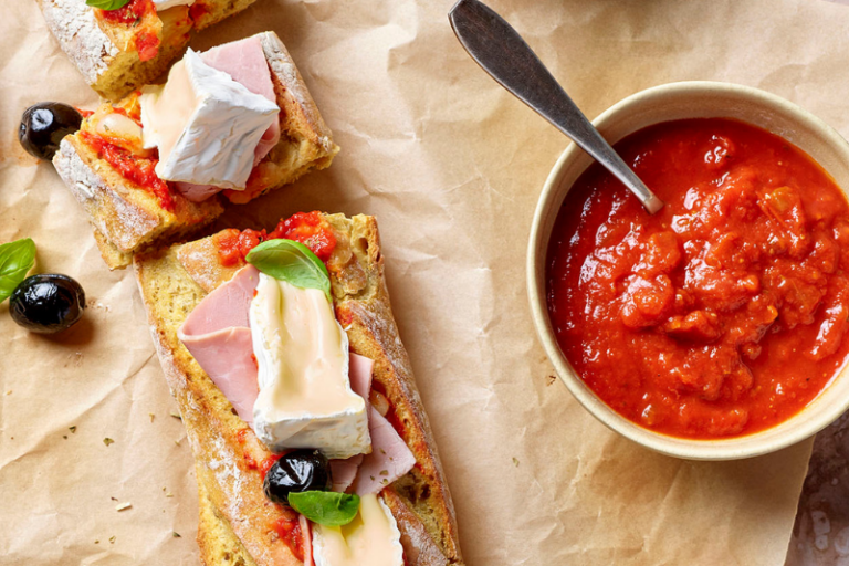 Baguette au camembert façon pizza