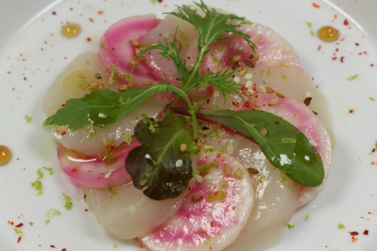 Carpaccio de Saint-Jacques et betterave