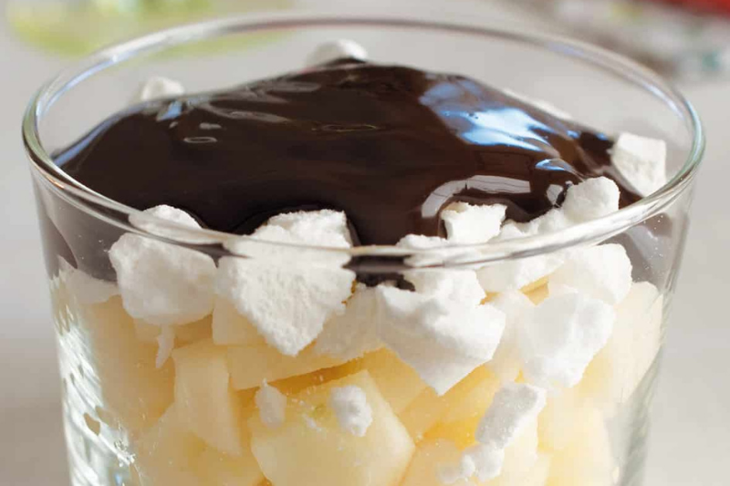 Verrines pomme-meringue-chocolat