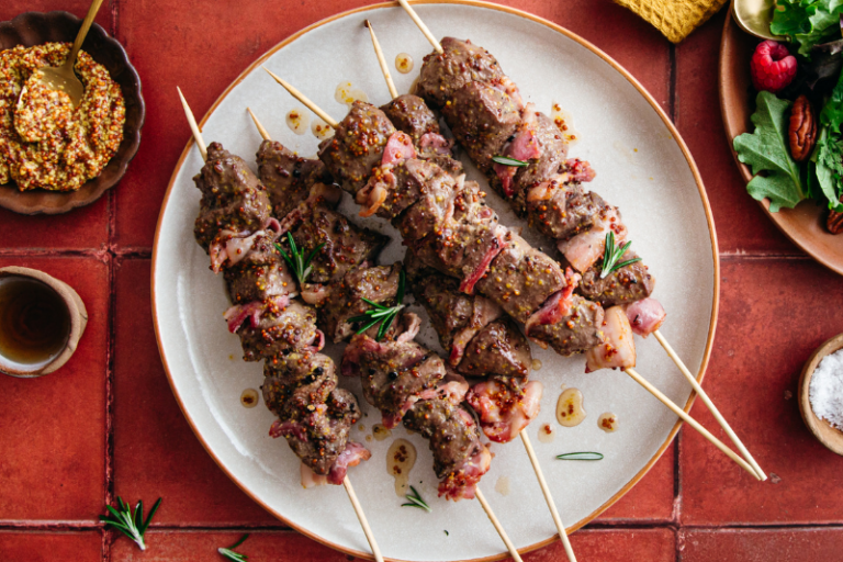 Brochettes de foie de veau au bacon