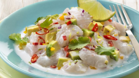 Ceviche de daurade au lait de coco