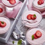 recette de Mousse de fraise au poivre et au basilic