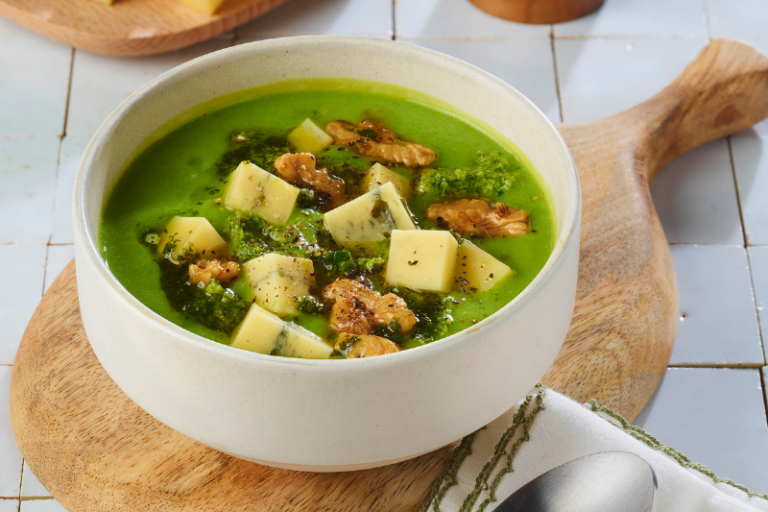 Velouté de petits pois et Morbier