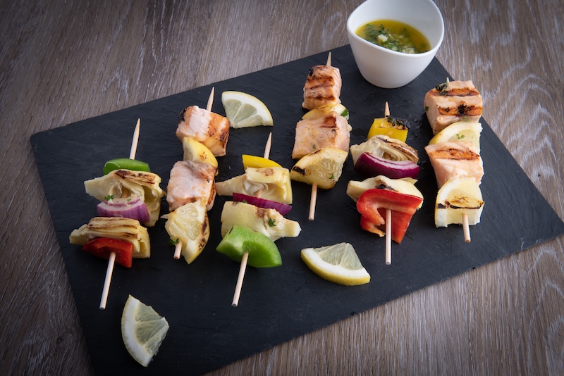 recette de Brochettes au saumon et à l’artichaut