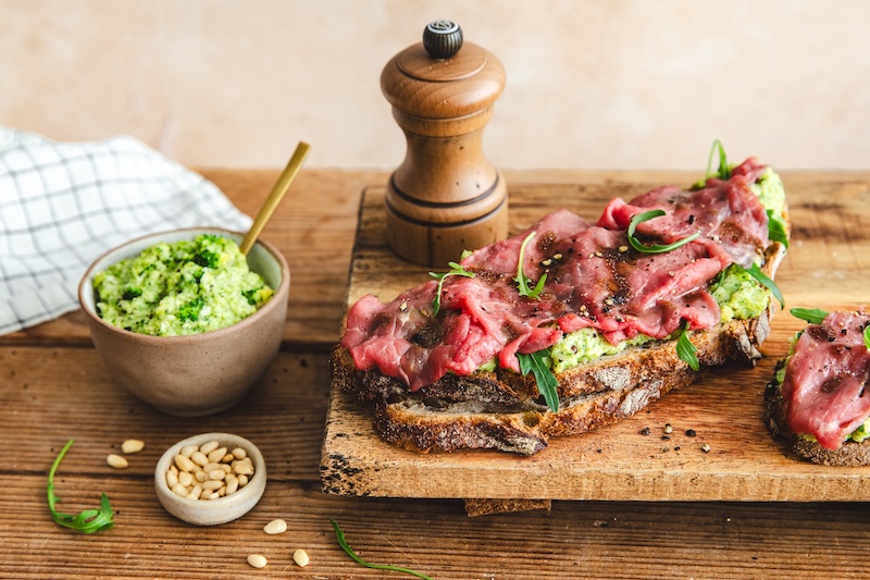 Tartine de carpaccio de boeuf