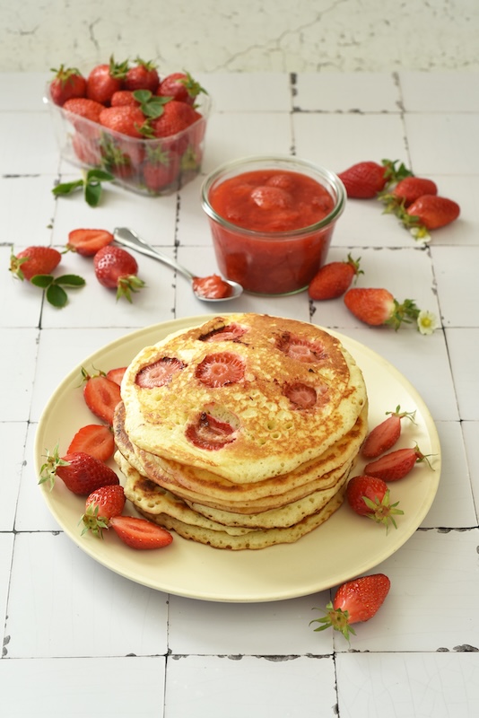 recette de Pancakes aux fraises et compotée maison