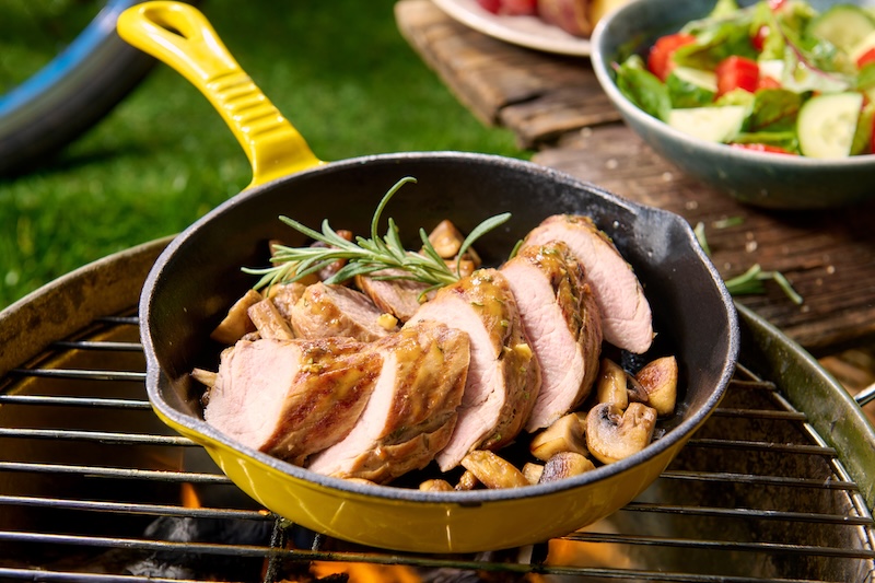Filet de porc glacé à la moutarde