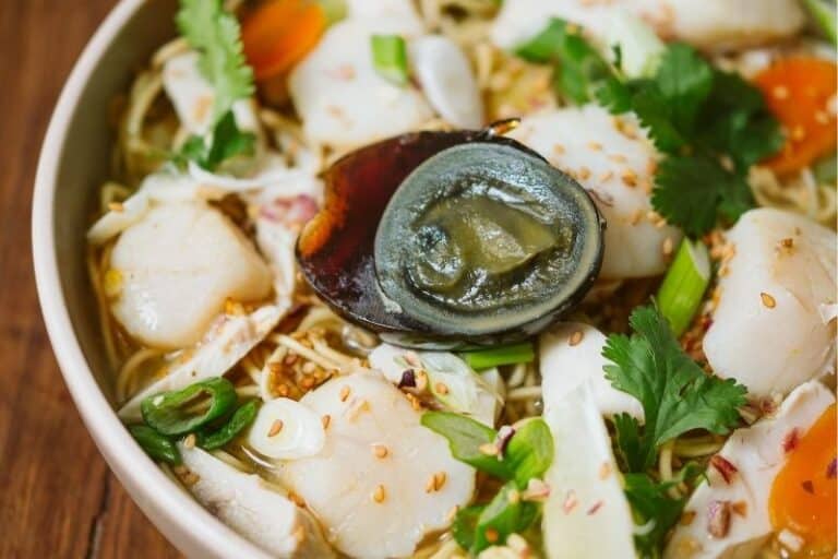 Soupe de Saint-Jacques au bouillon