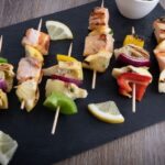 Brochettes au saumon et à l’artichaut