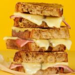 Grilled cheese au Morbier et au bacon