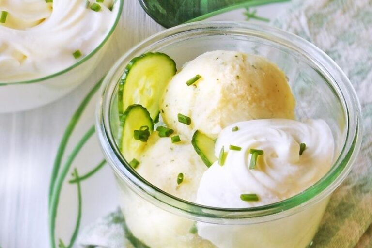 Glace au concombre et sa chantilly à la menthe