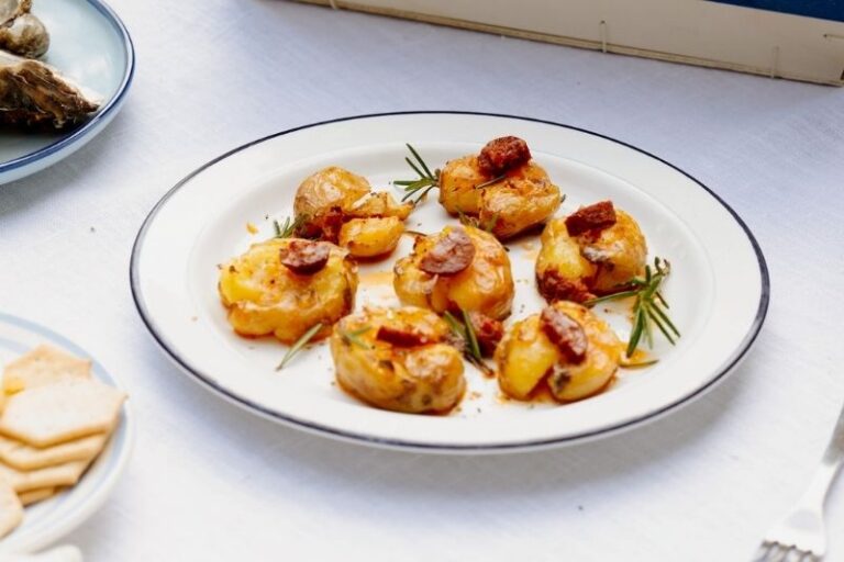 Pommes de terre à l’ail et au chorizo