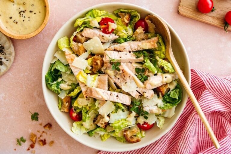 Salade César à la noix de veau