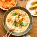 Soupe coco et gyozas crevettes