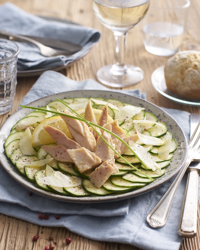 recette de Carpaccio de courgettes au thon blanc