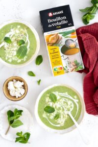 recette de Soupe froide de courgette feta