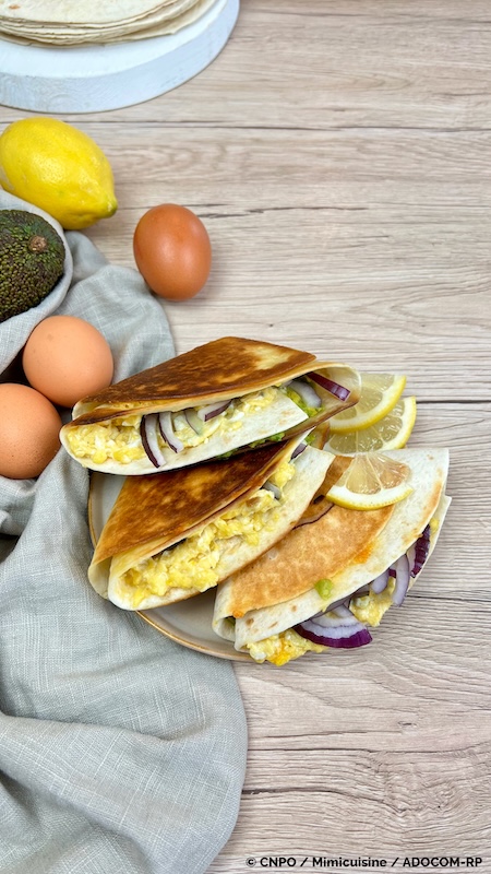 recette de Wraps avocat oeufs brouillés