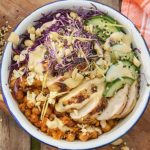 Salade de poulet au chou rouge