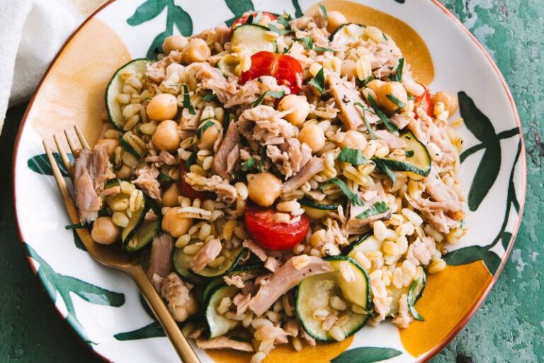 Salade de miettes de thon au blé