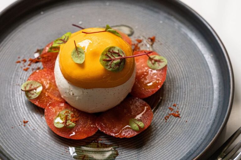 Salade caprese destructurée