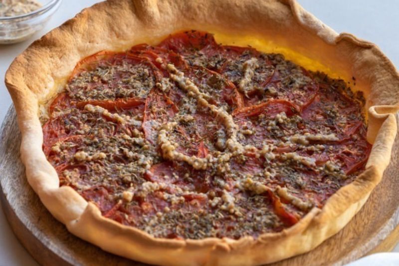 Tarte à la tomate et citron caviar