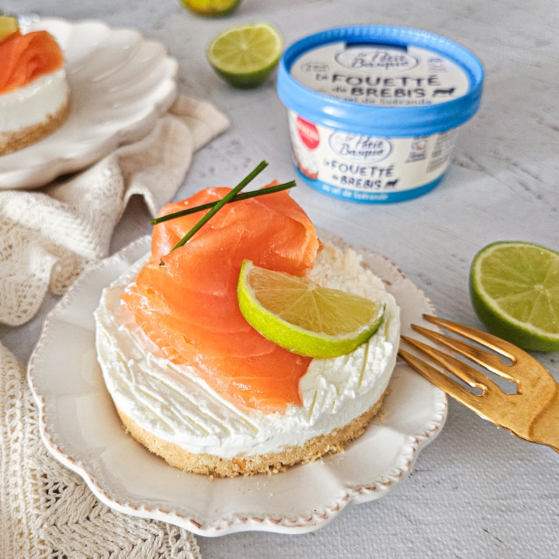 recette de Cheesecake au fouetté de brebis et saumon
