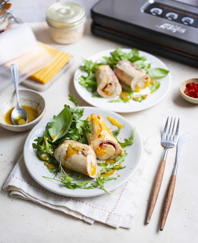 recette de Roulés de poulet au jambon et cheddar