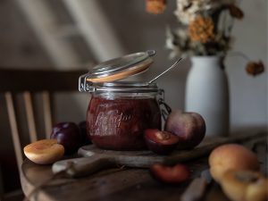 recette de Chutney de prunes et oignons rouges