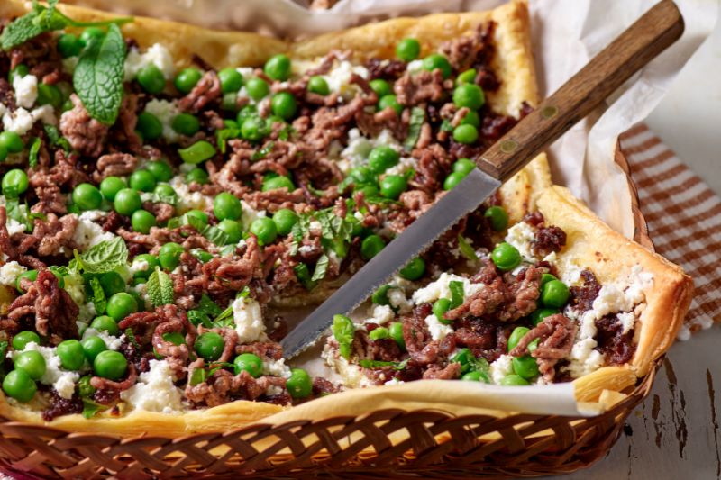 Tarte fine au boeuf haché