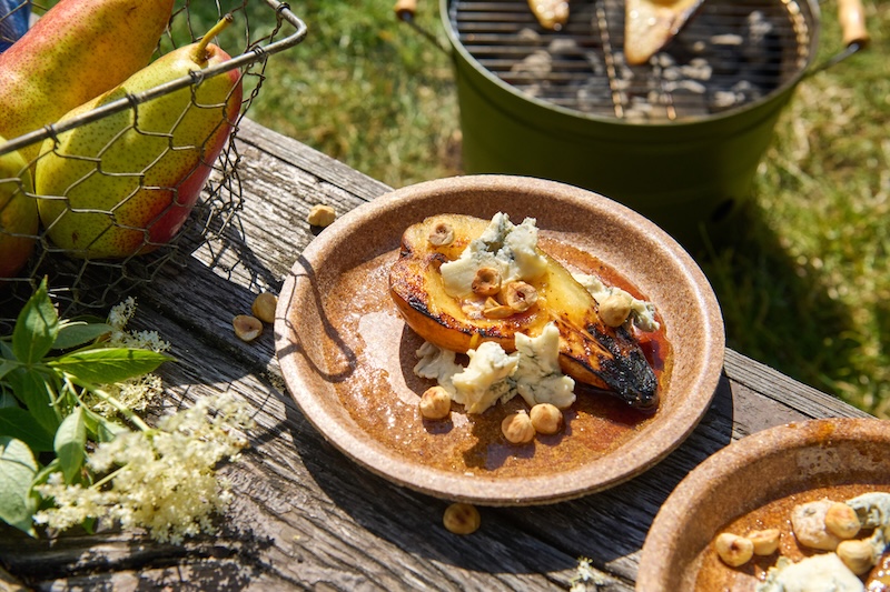recette de Poires grillées aux noisettes et Gorgonzola