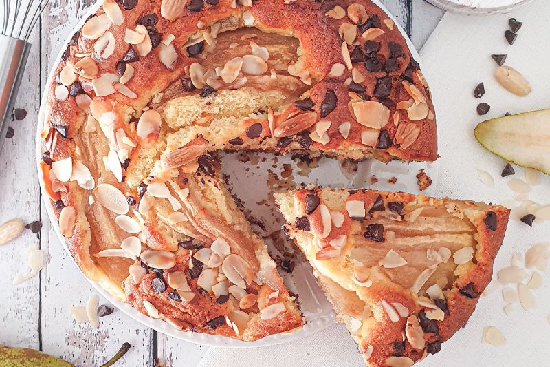 Gâteau aux poires et pépites de chocolat