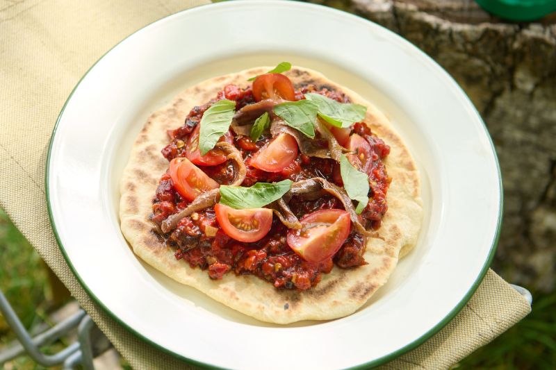 Pains pita et crème de poivrons