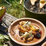 Poires grillées aux noisettes et Gorgonzola