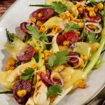 Poireaux grillés et salsa de maïs