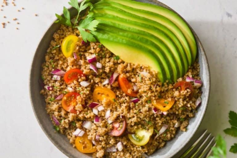 Salade de quinoa à l’avocat