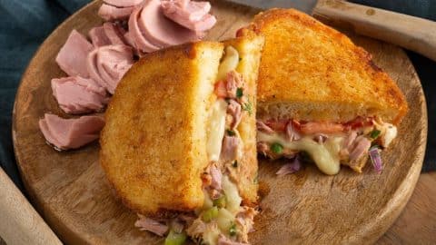 Sandwichs filants au thon