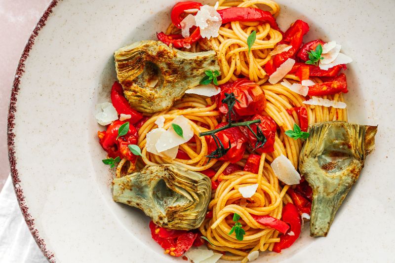 Spaghetti aux poivrons et aux coeurs d’artichaut