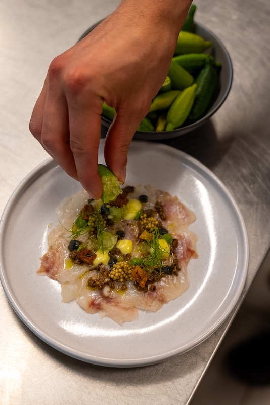 recette de Carpaccio de bar aux olives
