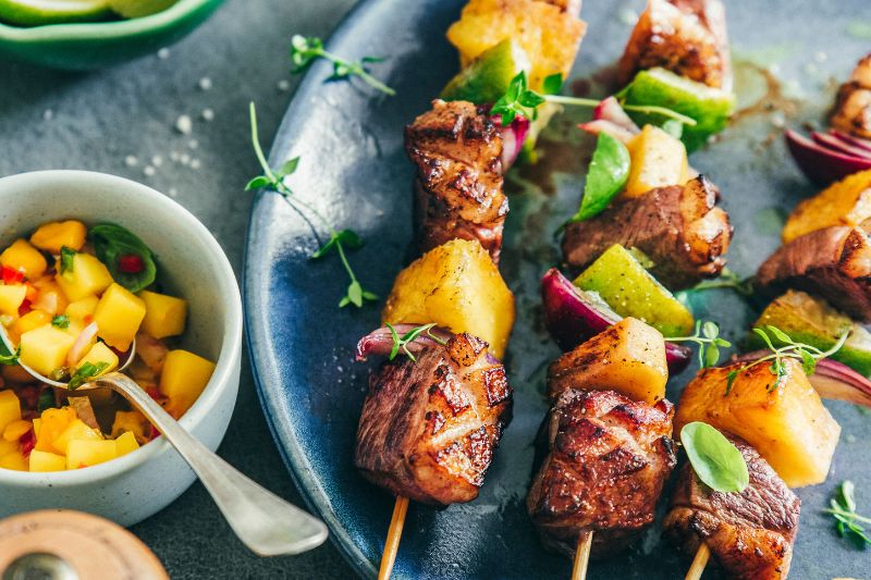 Brochettes de magret de canard à l’ananas