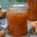 Confiture d’abricots au thym