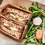 Grilled cheese au Morbier et oignons