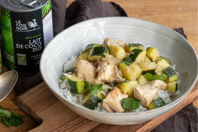 Poulet à la pâte de curry vert