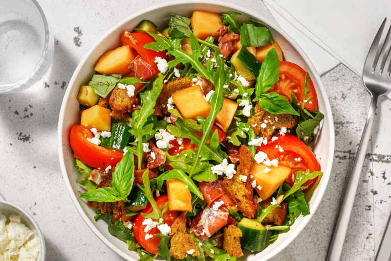 Salade panzanella au melon