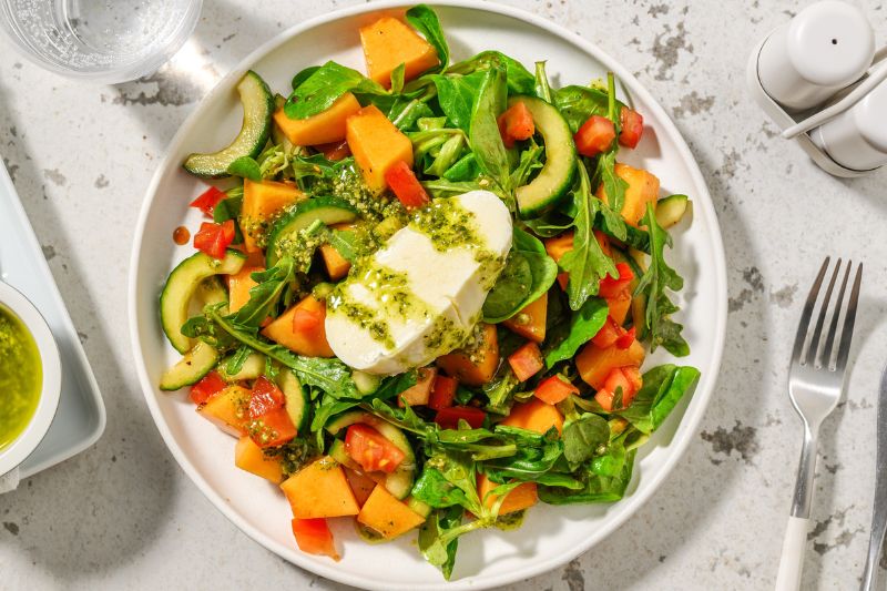 Salade fraîche à la mozzarella