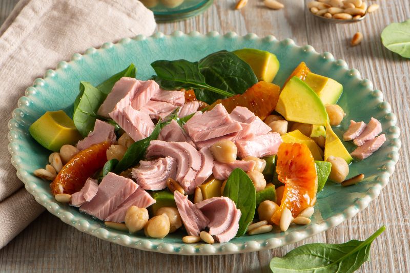 Salade au thon et aux pois chiches