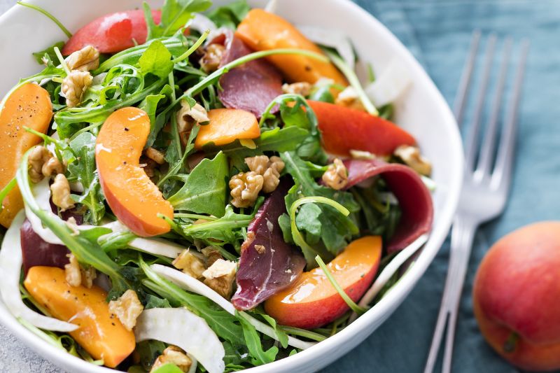 Salade d’abricots au magret fumé