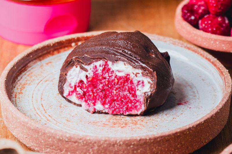 Bouchées framboise, coco, chocolat