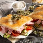 Focaccia farcie au thon