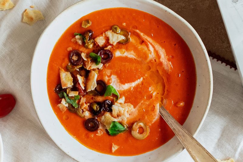 Velouté à la tomate et à la patate douce