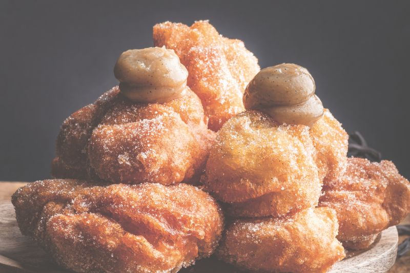 Beignets de banane et crémeux à la vanille